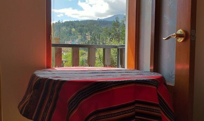 اتاق استاندارد یک نفره, Hostal Casa Del Montanista