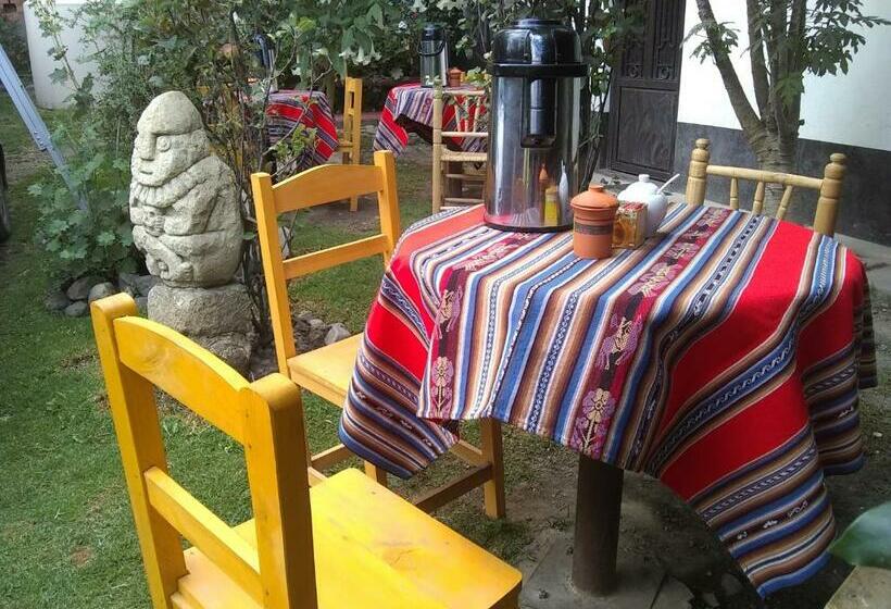 اتاق استاندارد سه نفره, Hostal Casa Del Montanista