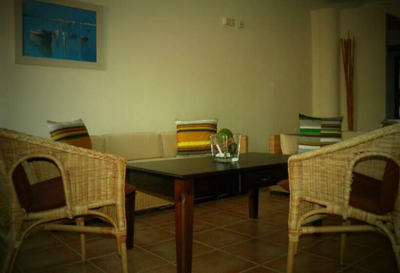 اتاق استاندارد, Hostal Albacar