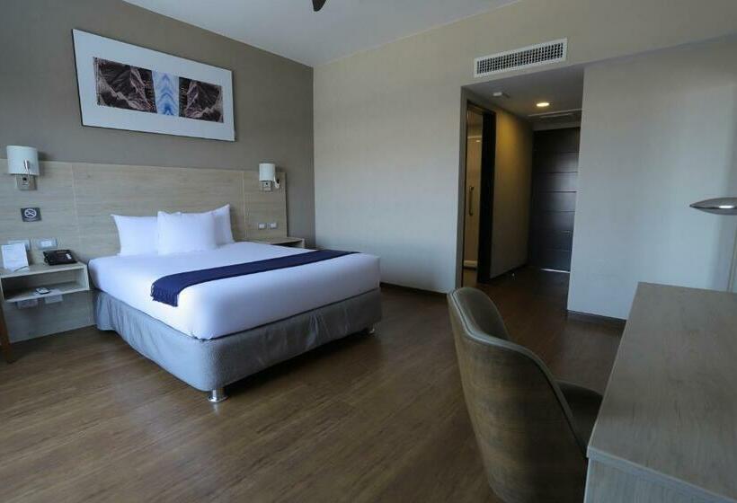 Номер Superior, Casa Andina Select Tacna