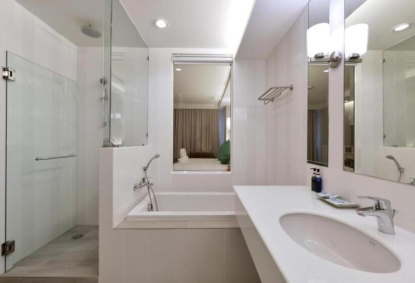 스위트 킹사이즈 침대, Hisea Huahin