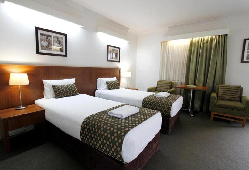 침실 2개 스위트, Chinchilla Downtown Motor Inn