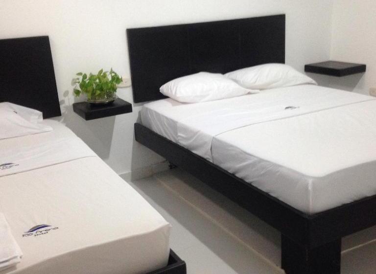 اتاق استاندارد سه نفره, Rio Hotel Montería