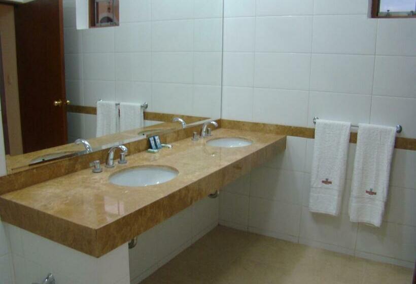 Номер Стандарт Трехместный, Lunahuana River Resort