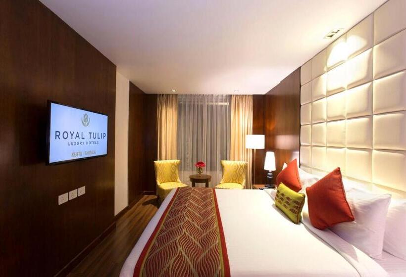 스위트 킹사이즈 침대, Royal Tulip Shimla  Kufri