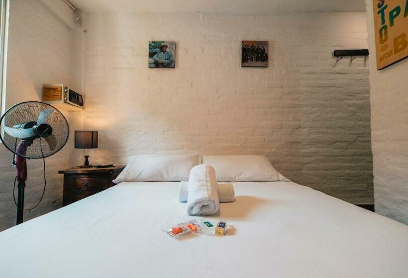 غرفة قياسية, Viajero Hostel Cali & Salsa School
