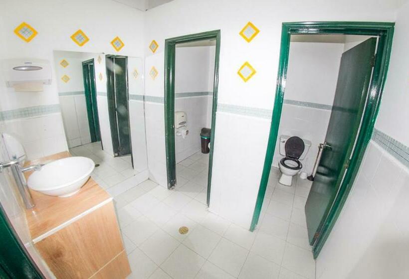 غرفة قياسية فردية حمام مشترك, Viajero Hostel Cali & Salsa School