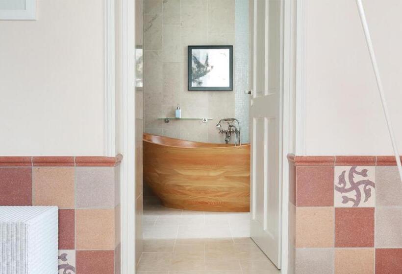 スイート, Chambres D'hôtes Eden Ouest