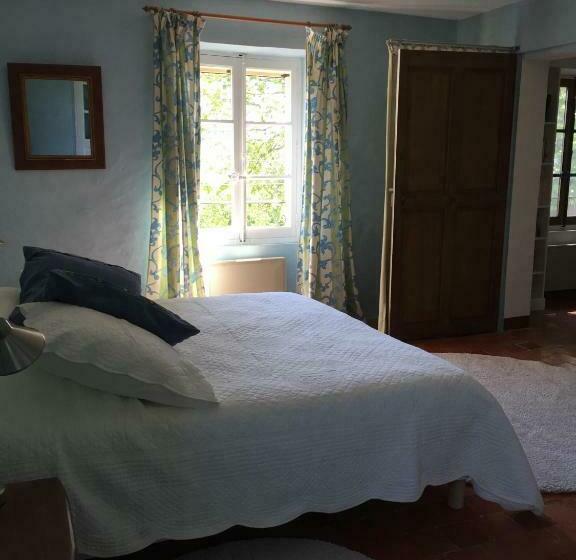 Номер Стандарт, Domaine La Carraire