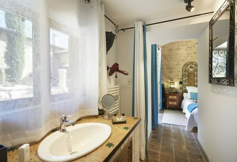 스탠다드 룸, Le Clos Des Anges