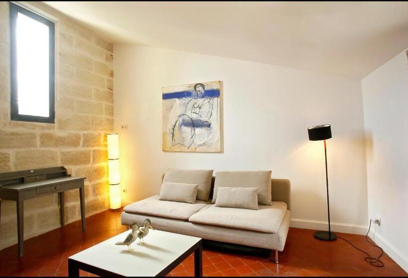 Люкс, La Maison Rouge D Uzes B&b