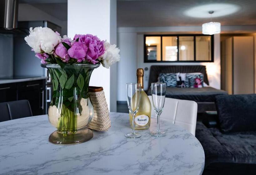Люкс Повышенной Комфортности, Hôtel Eden Cassis   Parking Privé