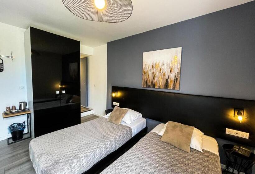 Номер Стандарт с Террасой, Hôtel Eden Cassis   Parking Privé