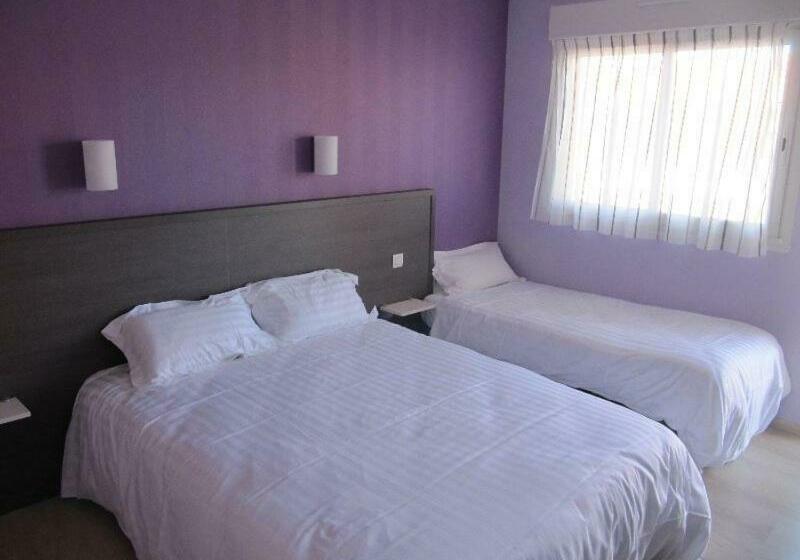 스탠다드 트리플 룸, Hôtel Cantal Cottages