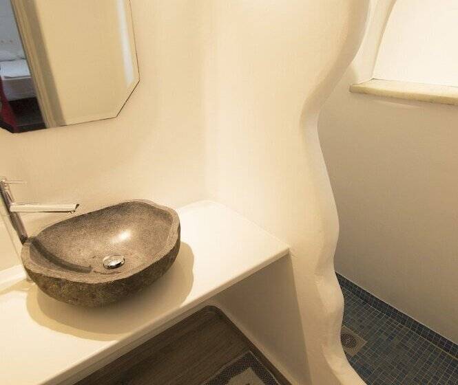 Standard Studio, Alexandros Mykonos