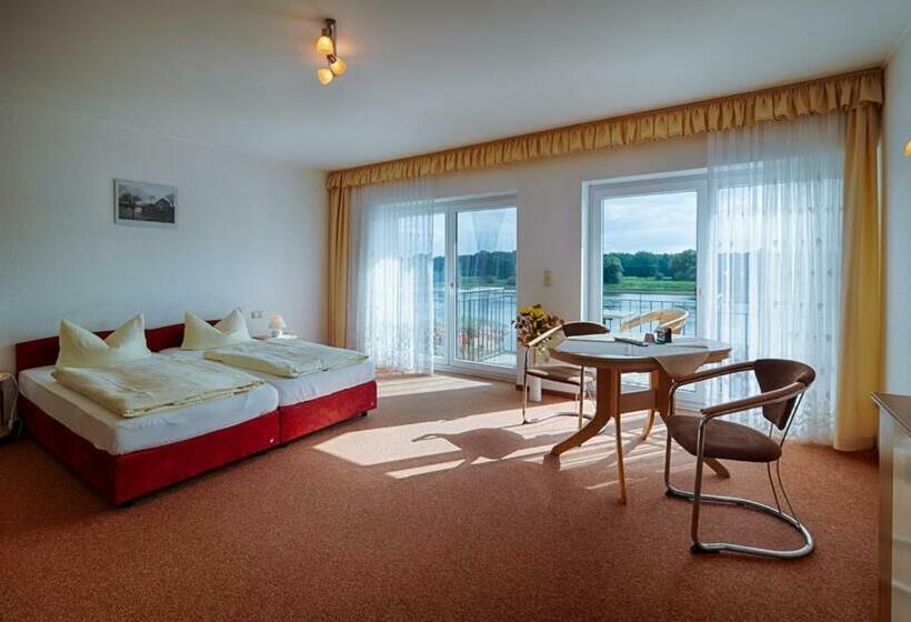 标准间, Elbterrassen Zu Brambach
