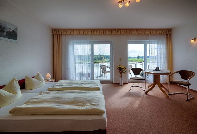 标准间, Elbterrassen Zu Brambach
