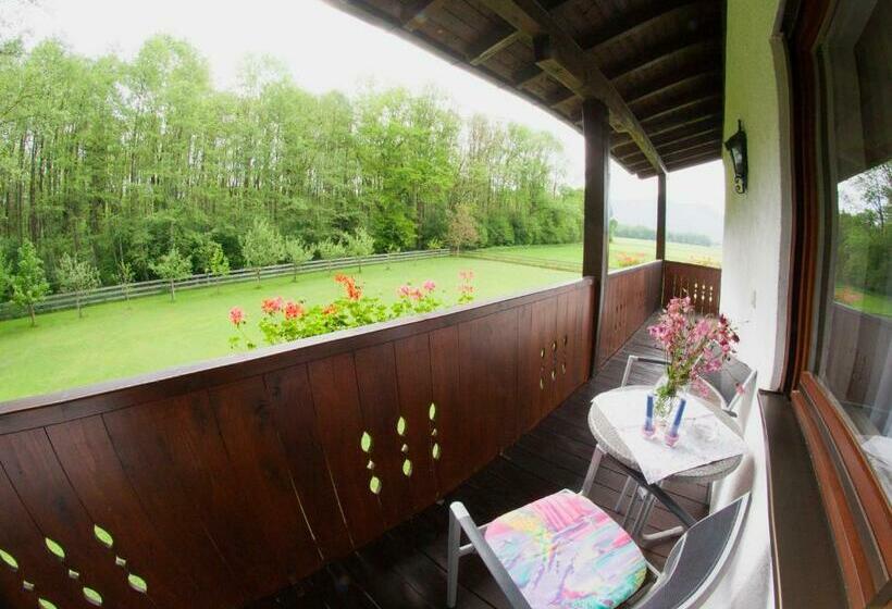 Номер Стандарт, Haus Waldesruh
