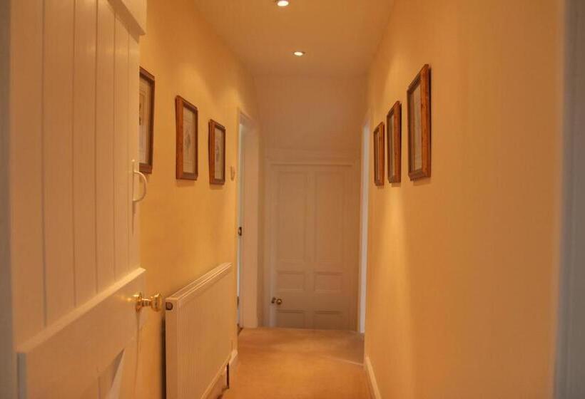Номер Стандарт, Croft House Guest Suite Painswick