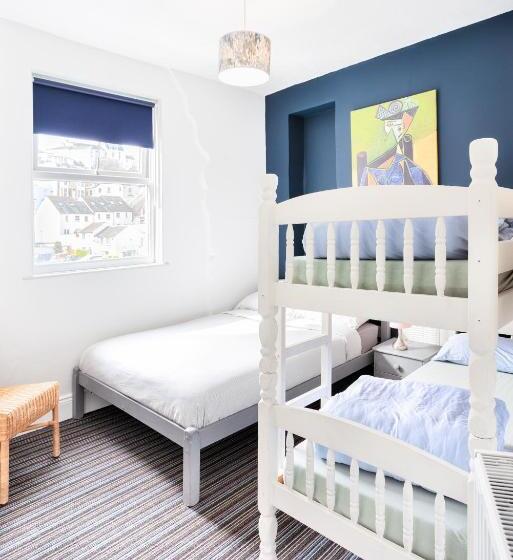 家庭间, Ocean Backpackers Self Catering Hostel