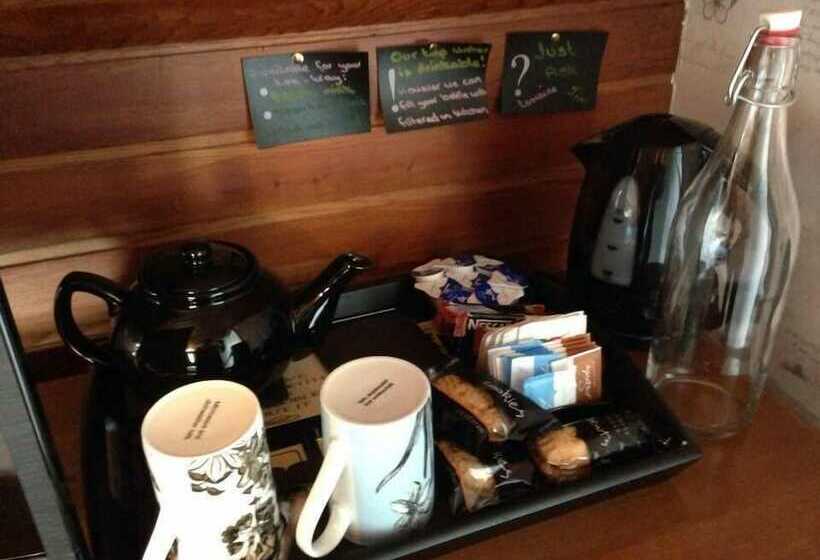 Семейный Номер, Dunroamin Bed And Breakfast