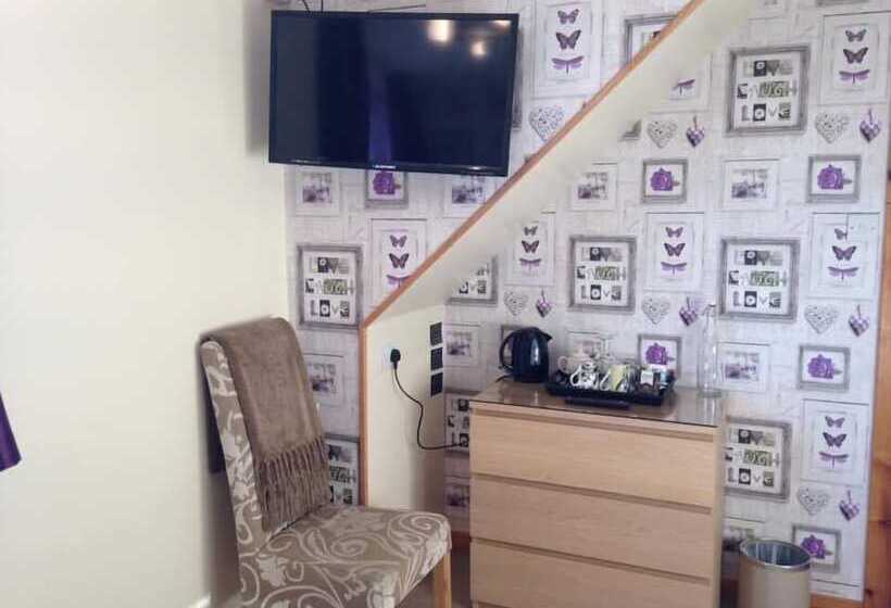 Номер Стандарт Трехместный, Dunroamin Bed And Breakfast