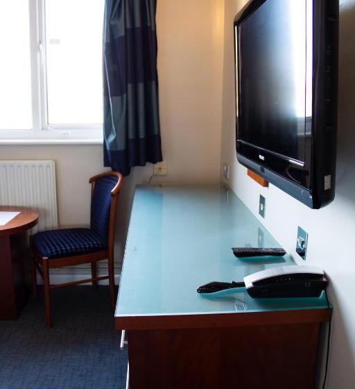 Семейный Номер, St George Hotel Rochester Chatham