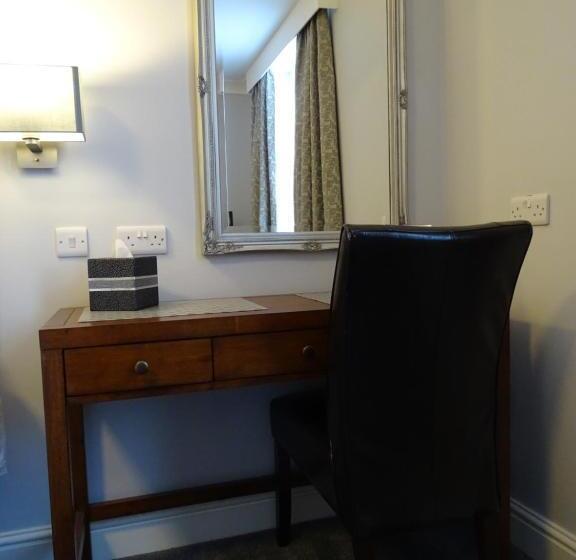 חדר סטנדרט עם מיטת קינג, The Beeches Hotel & Leisure Club