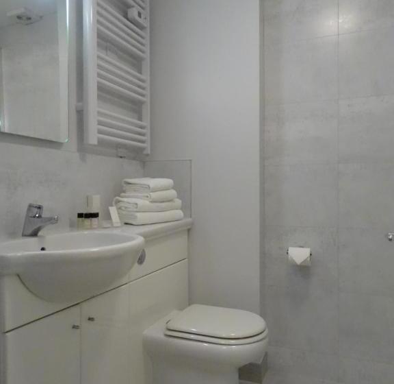 חדר סטנדרט עם מיטת קינג, The Beeches Hotel & Leisure Club