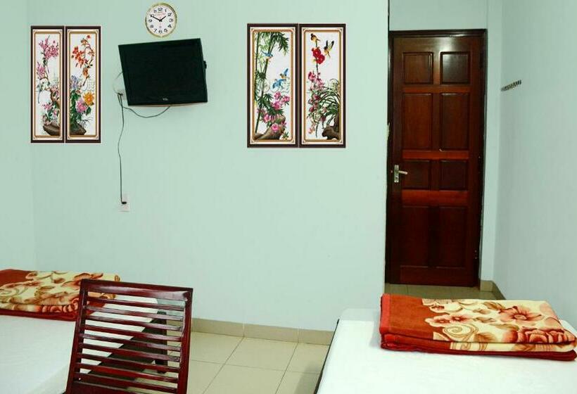 Economy Quadruple Room, Cat An Guesthouse