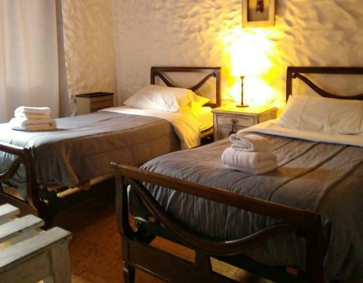 标准间, Hostal Schilling