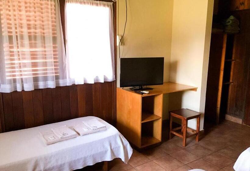 四人标准间, Hosteria Helvecia