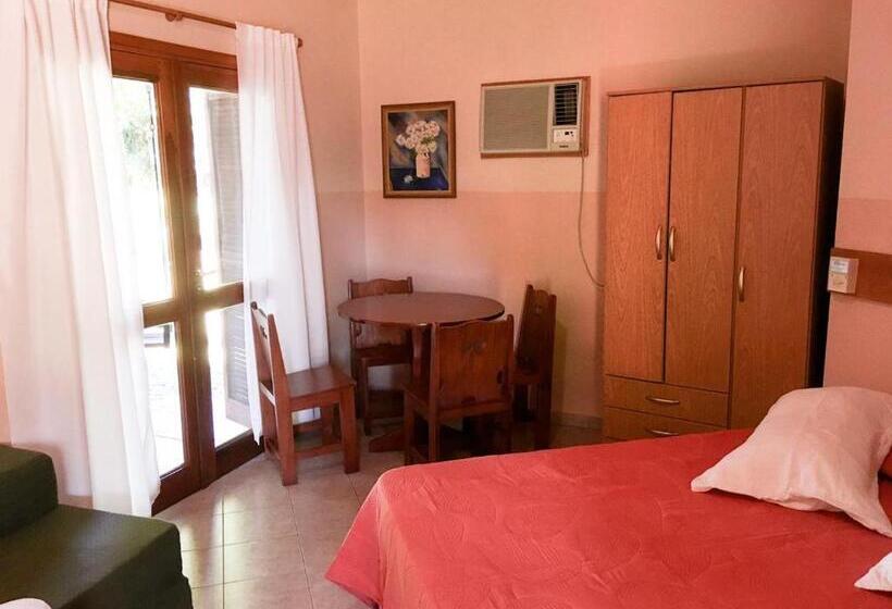 Четырехместный Номер Superior, Hosteria Helvecia