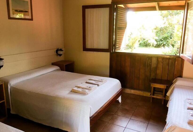 Четырехместный Номер Стандарт, Hosteria Helvecia