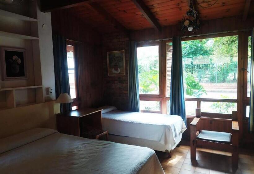 四人高级间, Hosteria Helvecia
