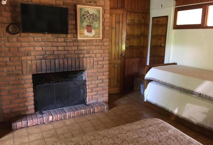 Четырехместный Номер Superior, Hosteria Helvecia