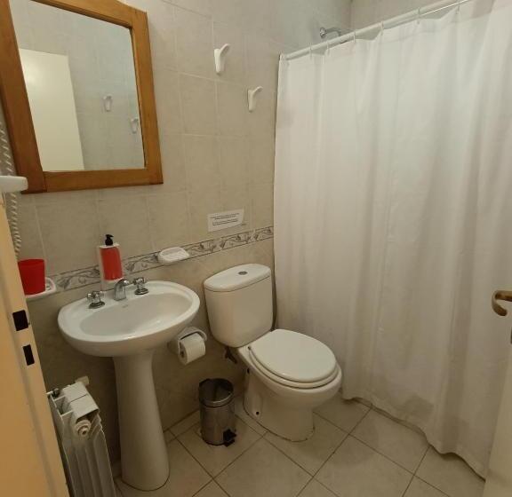 חדר סטנדרט לשלושה, Patagonia Hostel