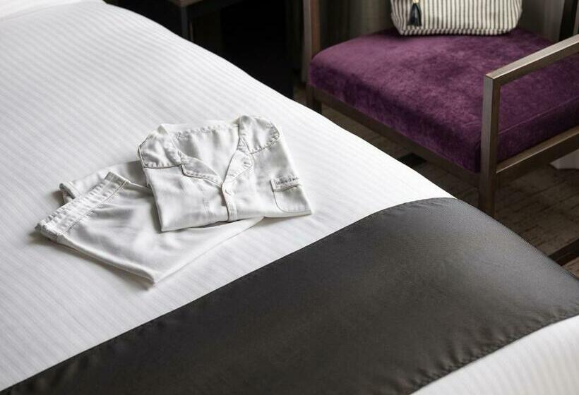 Номер Basic, Mitsui Garden Hotel Kyobashi   Tokyo Station