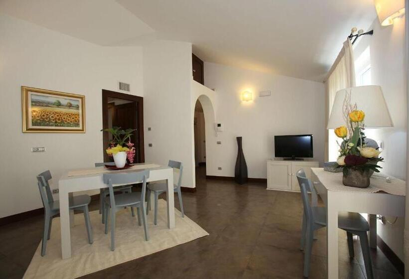 발코니가 있는 스위트, Albergo Residenziale La Corte