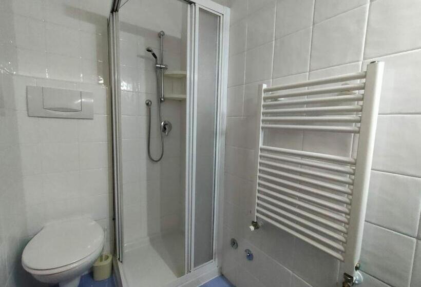 标准工作室, Residence Lores 2   Go Vacanze