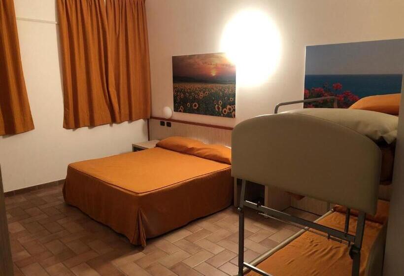 Habitación Cuádruple Estándar, Le Fiabe Hotel Resort