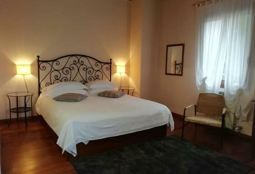 اتاق سوپریور, Locanda Degli Ulivi