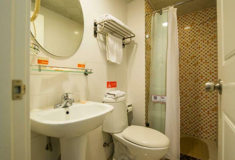 Номер бизнес-класса, Home Inn Dalian Xinghai Bay Wuyi Road Nansha Street