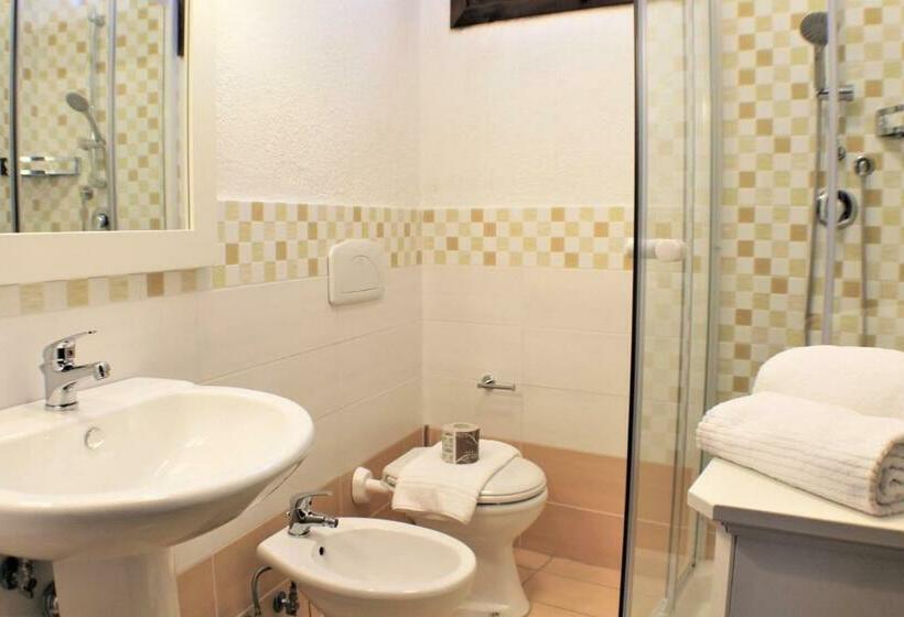 스탠다드 스튜디오, Felix Hotels   Residence Hotel Costa Serena