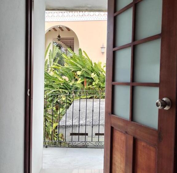 キングサイドベッドのスタンダードワンルーム, Casa San Roque Valladolid