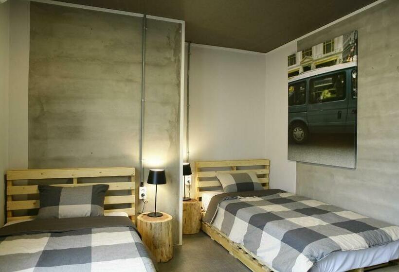 Номер Стандарт, Mido Hostel