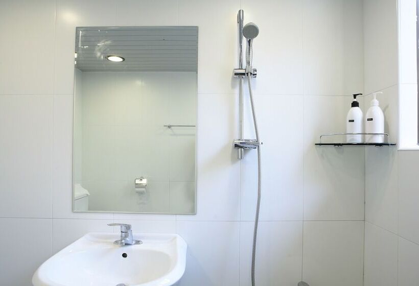 Номер Стандарт Индивидуальный, Mido Hostel