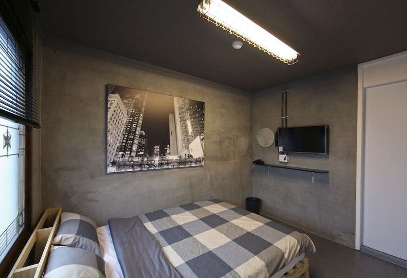 Номер Стандарт Индивидуальный, Mido Hostel