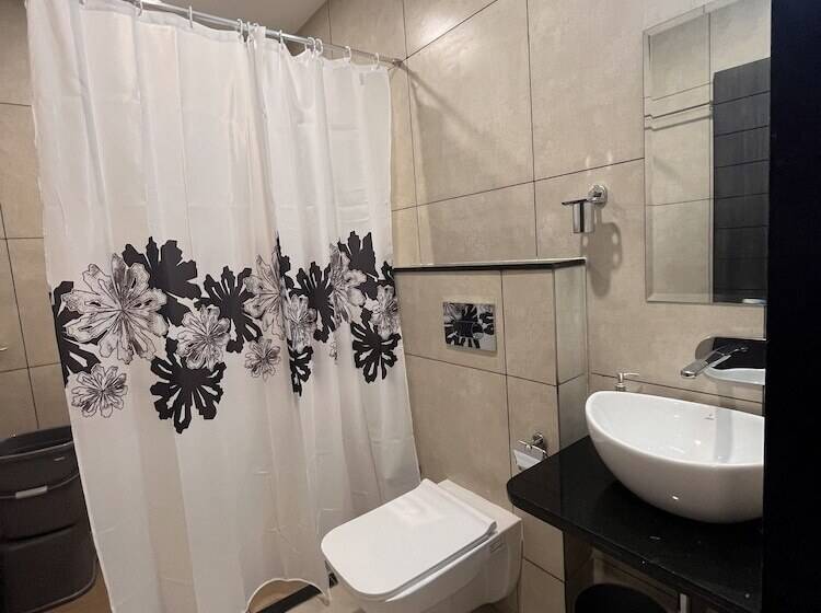 Номер Deluxe, Ajinkya Palace