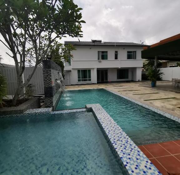 Номер Deluxe с Балконом, Secret Garden Warni Villa